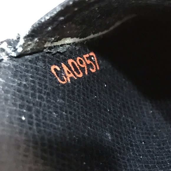 LOUIS VUITTON Epi Leather Agenda/ Notebook Cover- Red 🤩🔥❤️ - Picture 5 of 17